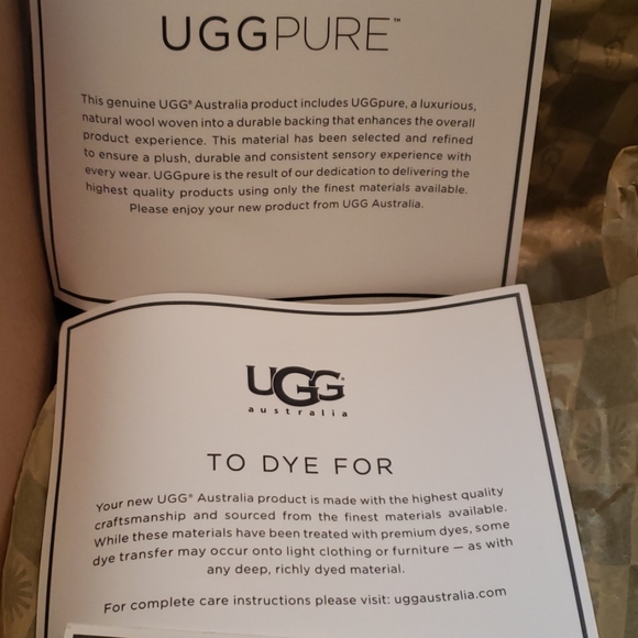 UGG Boots - Picture 5 of 5